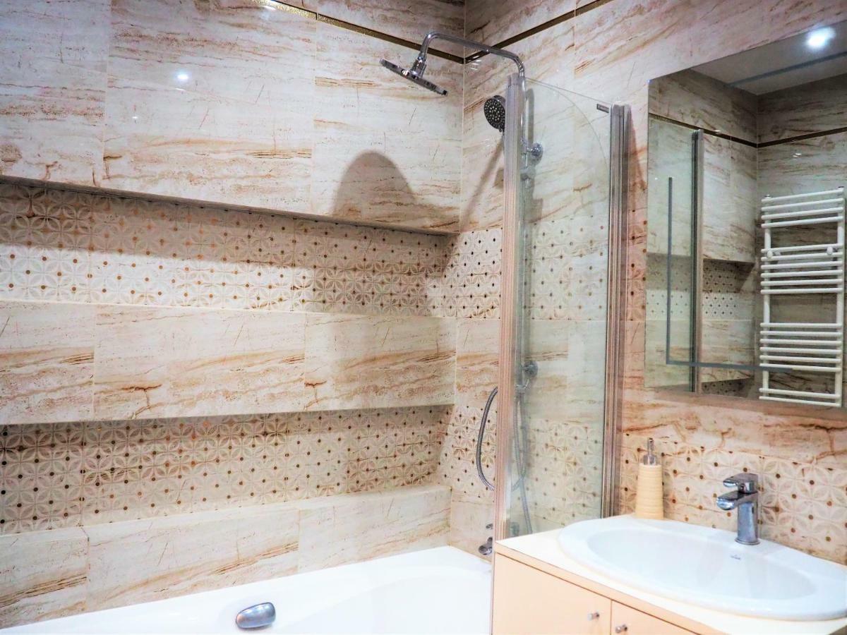 Apartament 3 Pokoje, Parking, Balkon - Gdansk Centrum المظهر الخارجي الصورة